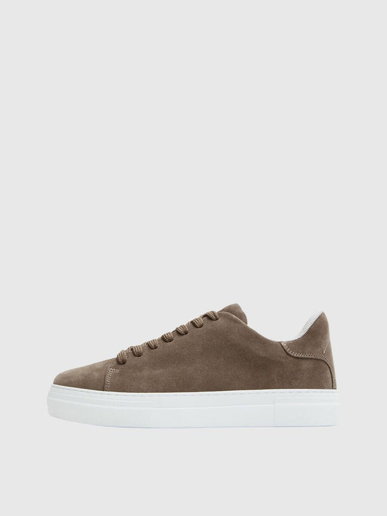 DAVID CHUNKY SUEDE TRAINER GRIEGE