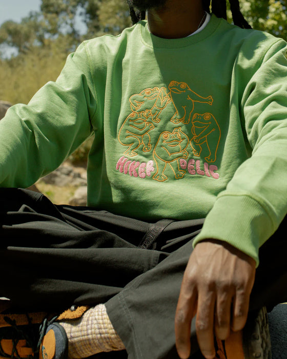 KAERU EMBROIDERED SWEATSHIRT FERN GREEN