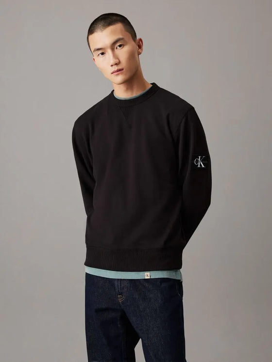 BADGE SLEEVE CREW NECK SWEAT BLACK 3426 (BEH)