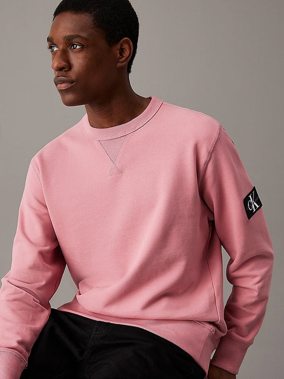 BADGE SLEEVE CREW NECK SWEATSHIRT ROSE (VLG)